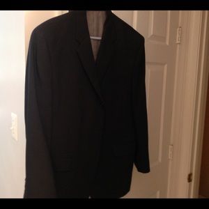 Men's Black suit jacket!